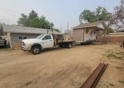 small building move by moose movers